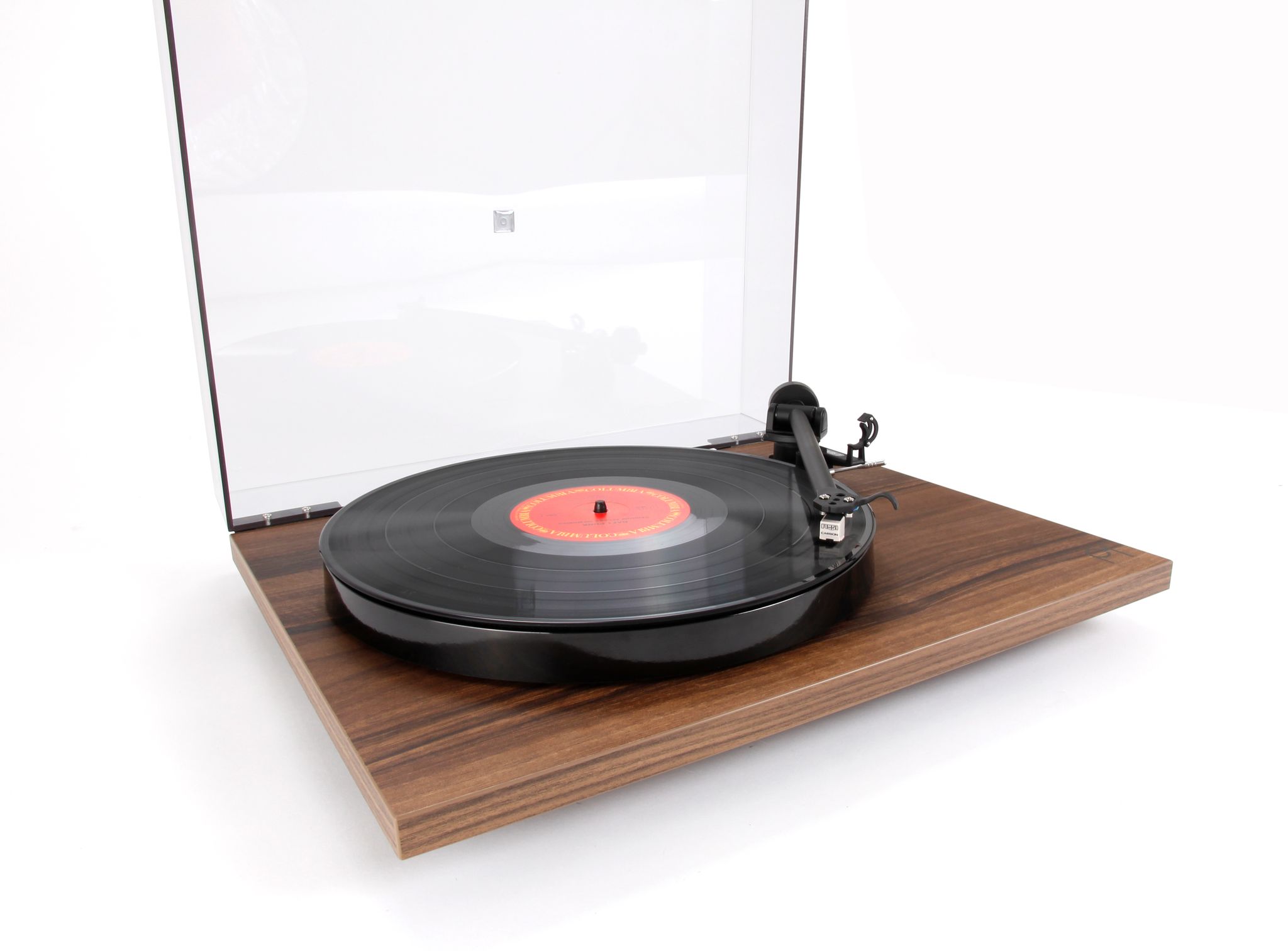 Rega Planar 1 in Walnut